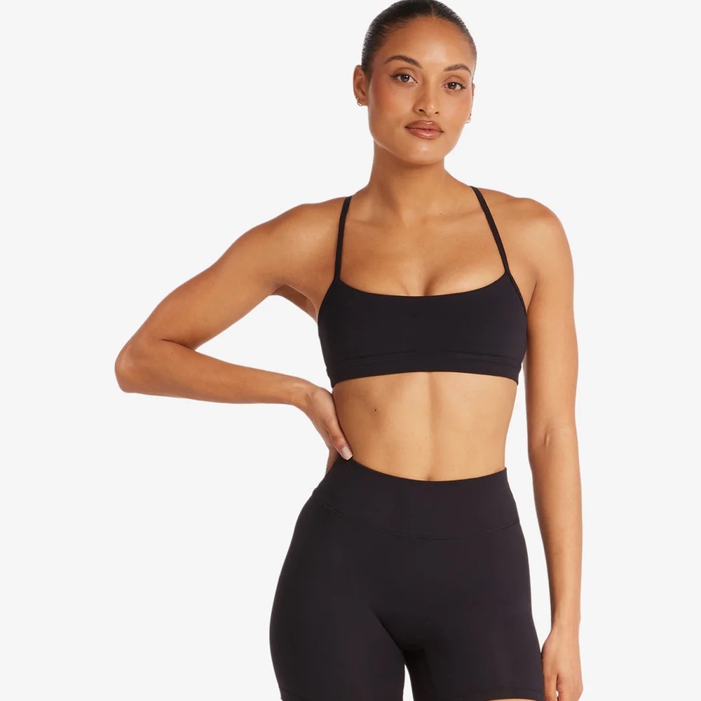 CSB form ivy crop sports bra